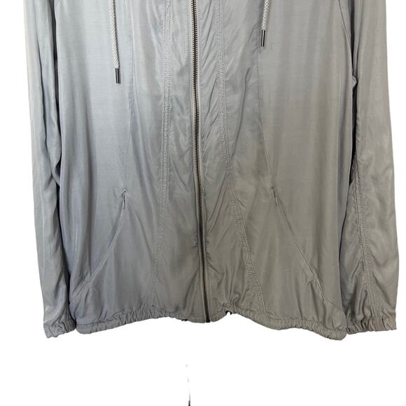 Athleta Luminous Anorak Long Sleeve Front Zip Hoodie Jacket Gray Size XL - Picture 3 of 10